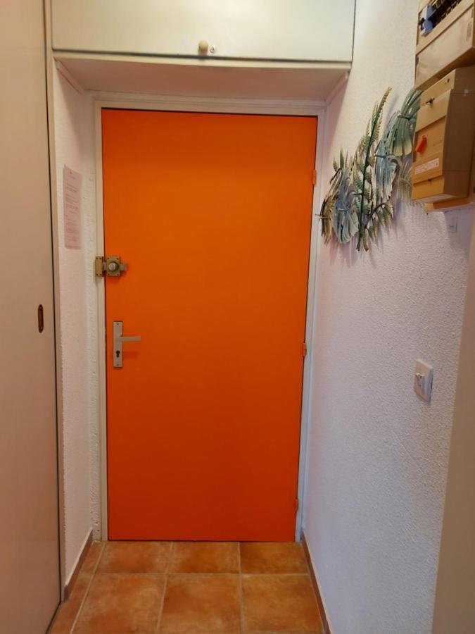 T2-Clim-Fibre-Garage 2,30 X 4,95 X 1,90 A La Faviere Lägenhet Bormes-les-Mimosas Exteriör bild